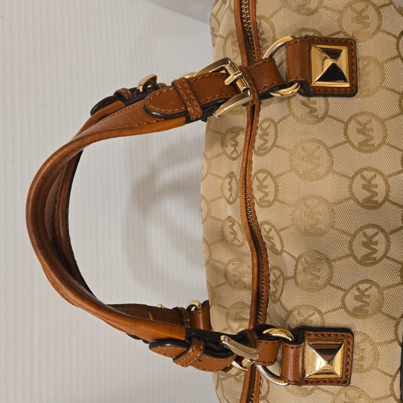 Michael Kors Calista Monogrammed Logo MK Handbag Crossbody Bag Brown - Picture 2 of 15